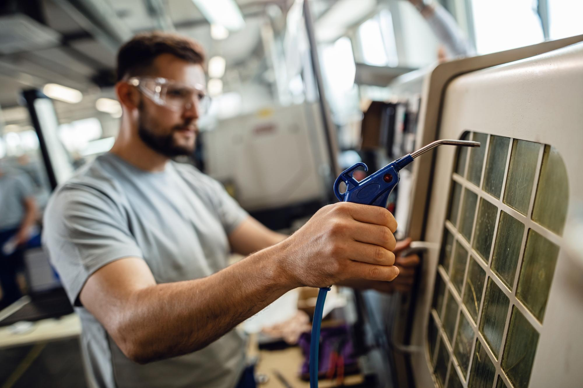 Maintenance & Cleaning